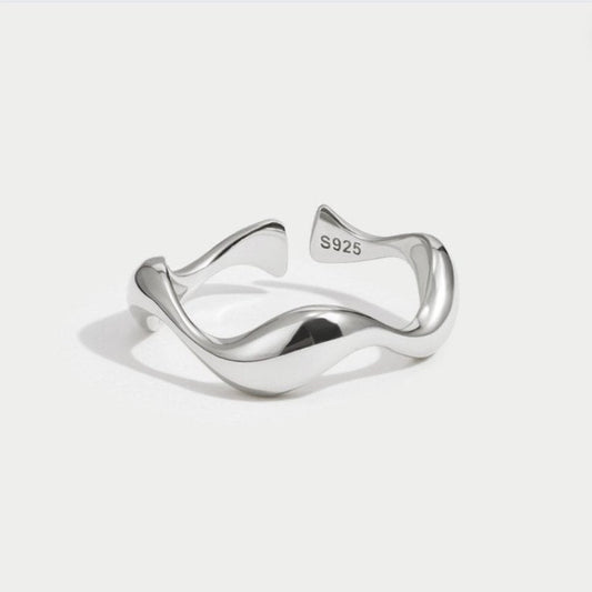 Vagues – minimalistički prsten